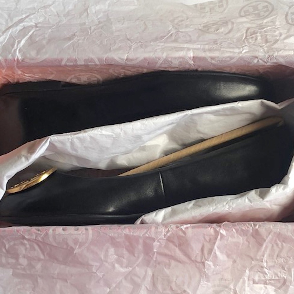 NEW*** Benton Ballet Flat - Picture 8 of 8